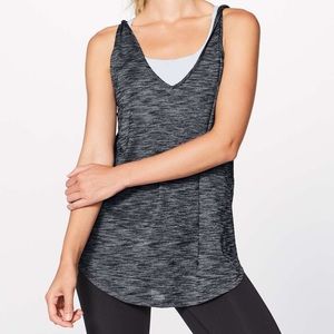 Lululemon// Do the Twist Tank